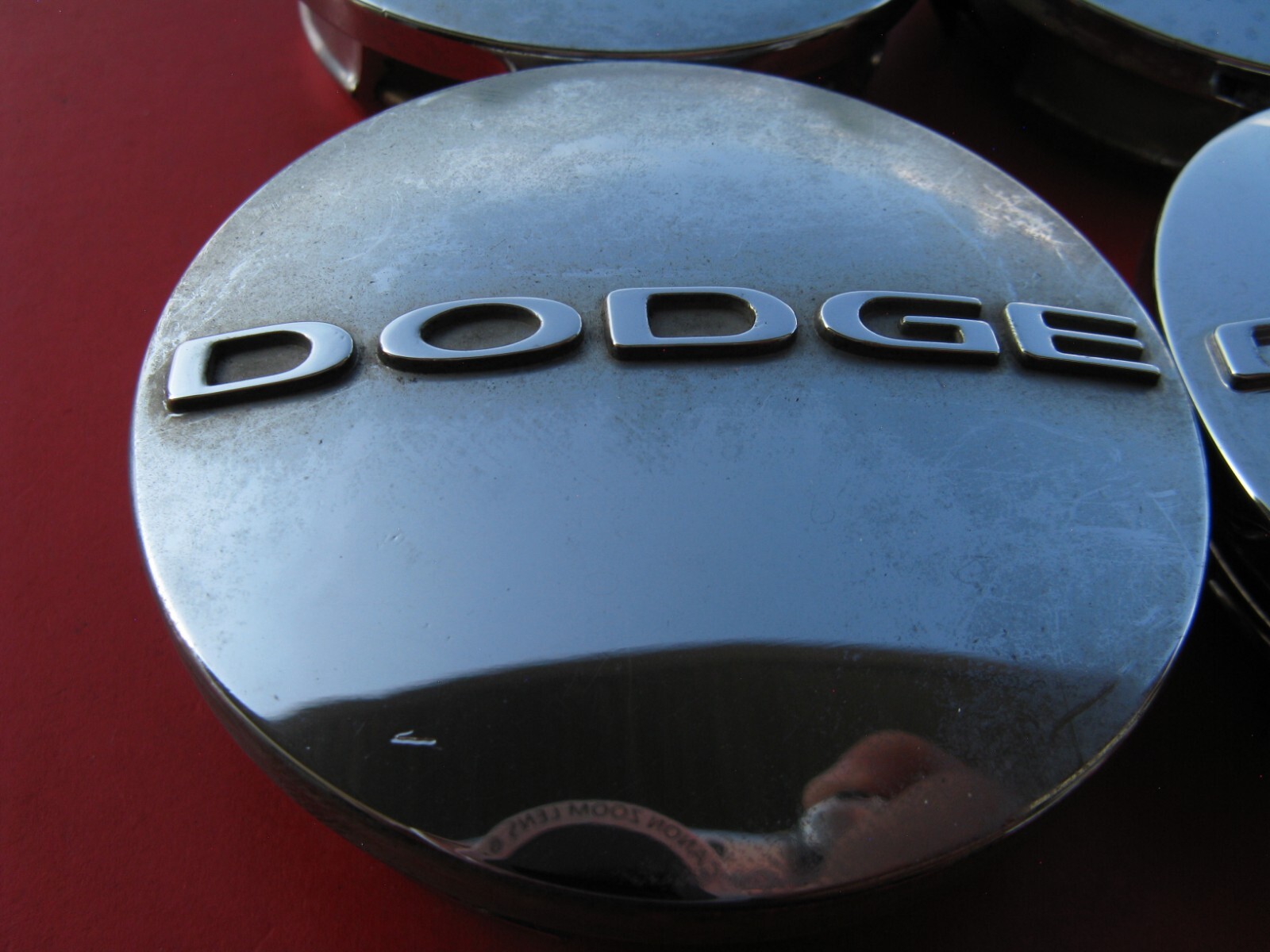 DODGE CHARGER CHALLENGER AVENGER (4) WHEEL RIM HUB CAP HUBCAP CENTER