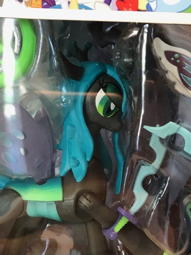 My Little Pony Guardians of Harmony QUEEN CHRYSALIS VS. SPIKE THE DRAGON - MIP - Picture 5 of 16