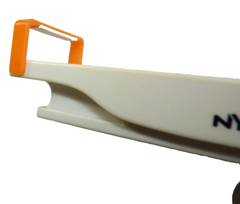 Nintendo Wii Nyko Perfect Shot Gun Wiimote Controller Holder Pistol Grip - Image 4 of 4