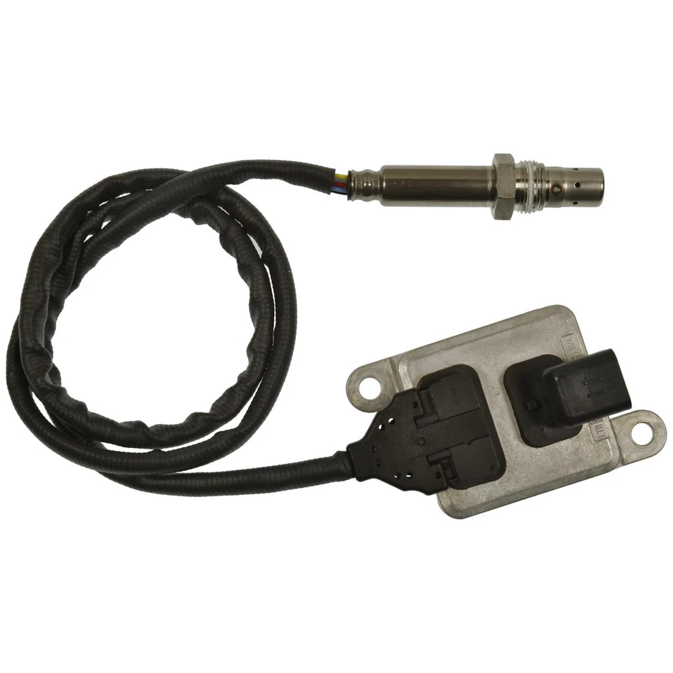 For 2015 Chevrolet Silverado 3500 HD Nitrogen Oxide (NOx) Sensor Downstream SMP - Image 2 of 4