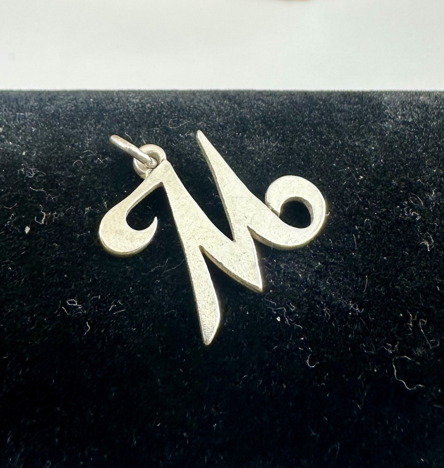 JAMES AVERY Sterling Silver Cursive Script Initia… - image 4