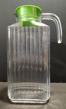 Vtg 1970s Arc France Clear Glass Refrigerator Pitcher Handled Lidded Ribbed 64oz