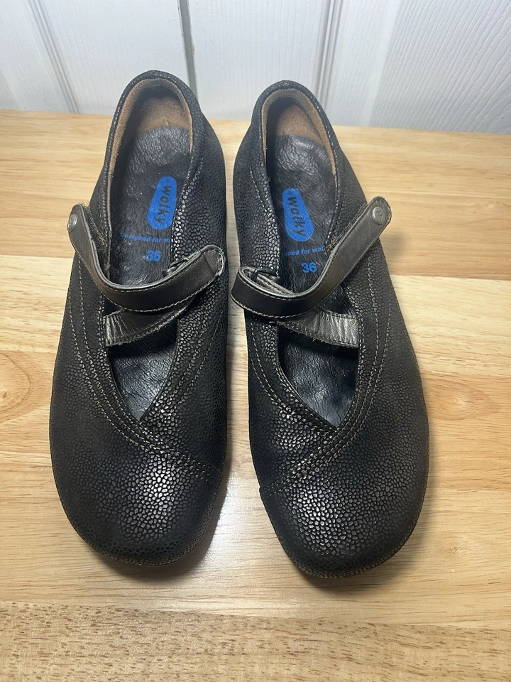 Zapatos Wolky Talla 36 'Passion' Brillo Mary Jane Cuero Marrón Punta Redonda Planos Foto 2 de 4