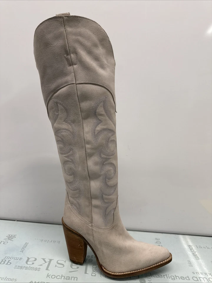 Botas ocidentais femininas Dingo DI2190 Primadonna camurça cinza claro alta 10. Usado. - Imagem 3 de 4