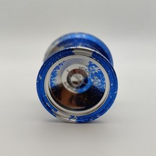 April M002 by MagicYoYo, Unresponsive, stable, Metal YoYo - Blue