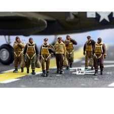 1/72 U.S. Bomber Squadron 7-Person Group Finished Colored Collectible Model NEW