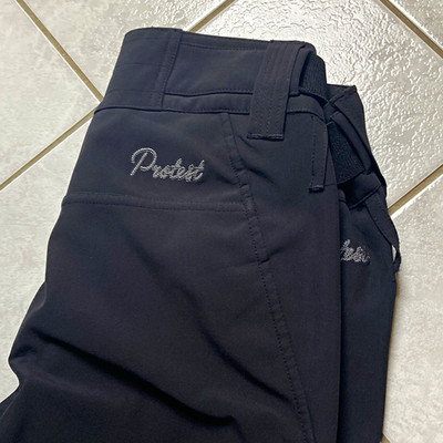 Protest Softshell-Skihose Damen Schwarz Gr. 38