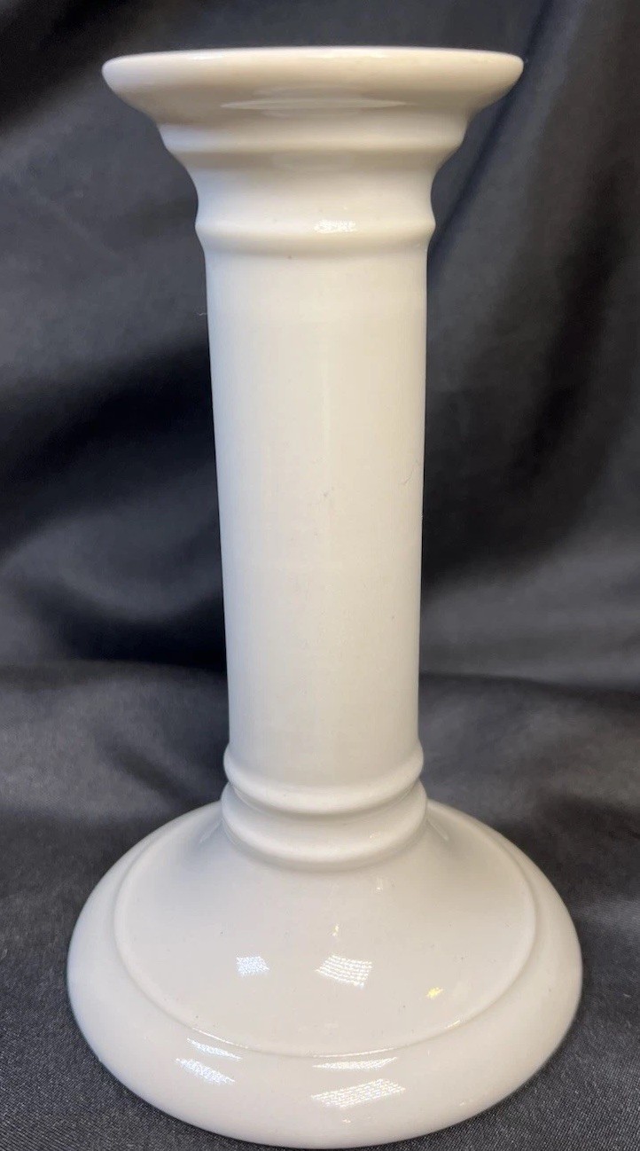 VTG ATQ Doulton England White Taper Candle Stick Holder Glaz