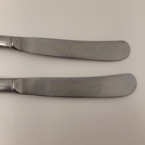 Geschenk Edelstahl Tafelmesser hohler Pistolengriff 2er Set Korea gebraucht - Bild 4 von 7
