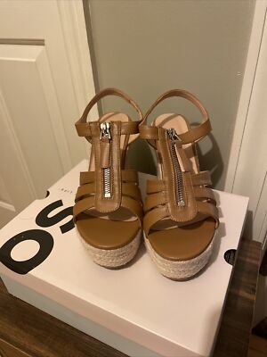Tan Sandals Woman