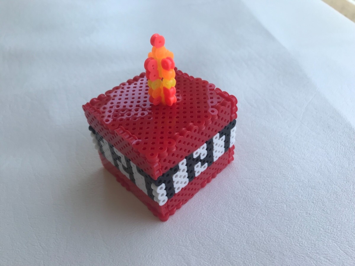 🎂 Minecraft TNT 3D Birthday Cake Topper Cupcake 🧨 Perler Beads