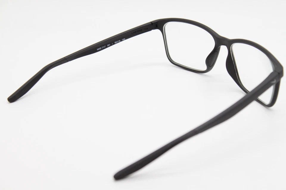 NUEVAS GAFAS NIKE 7117 001 NEGRAS LIVE FREE AUTÉNTICAS 56-16 Foto 3 de 4