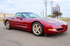 Anoka Minnesota 2003 Red Corvette