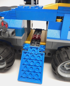 Lego 7066 Earth Defense HQ Space Alien Conquest 100% Complete