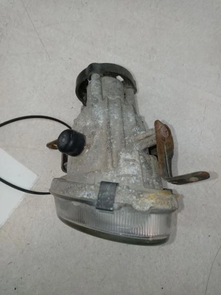 HYUNDAI SONATA 2002 03 04 2005 PASAJERO DERECHO ANTINIEBLA LUZ ANTINIEBLA OEM  Foto 2 de 4