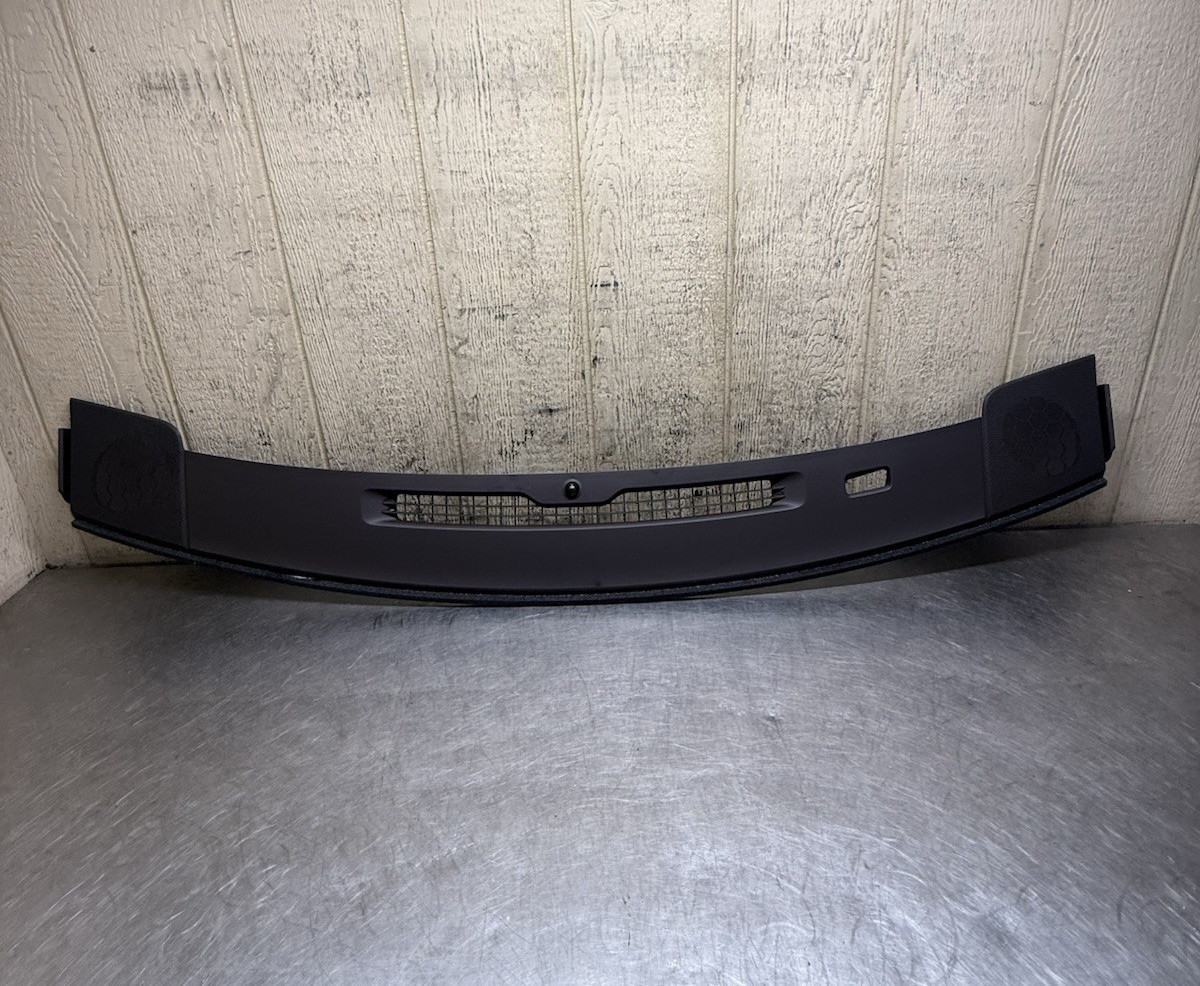 14-18 GMC SIERRA DENALI 1500 UPPER TOP DASH DASHBOARD AIR VENT TRIM PANEL OEM