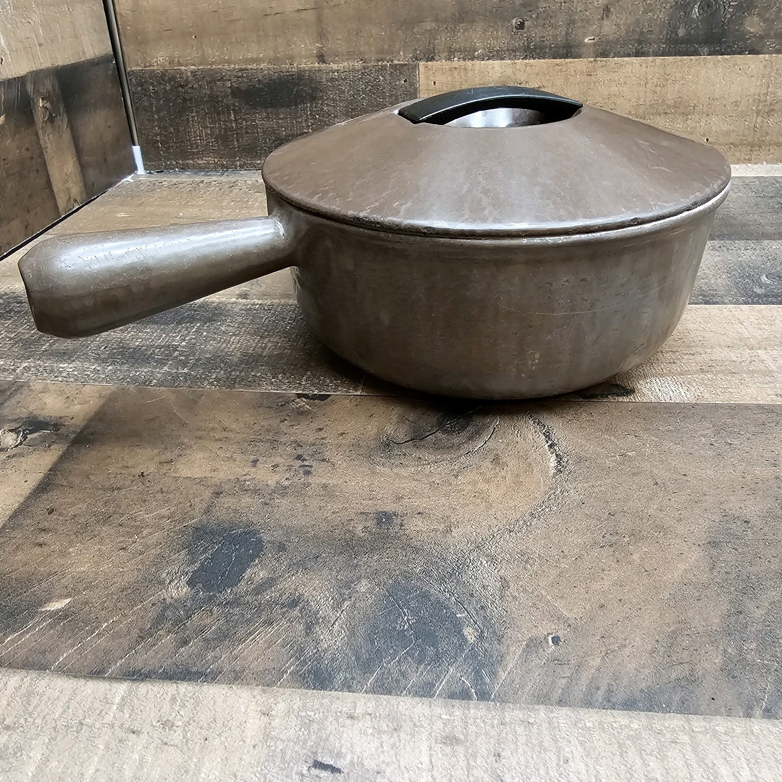 Vintage Cousances LE CREUSET #20 Brown Sauce Pot Lid 1-1/2qt Cast Iron FRANCE