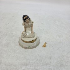 Lenox Treasures Disney Snow White Trinket Box Porcelain Figurine with Charm