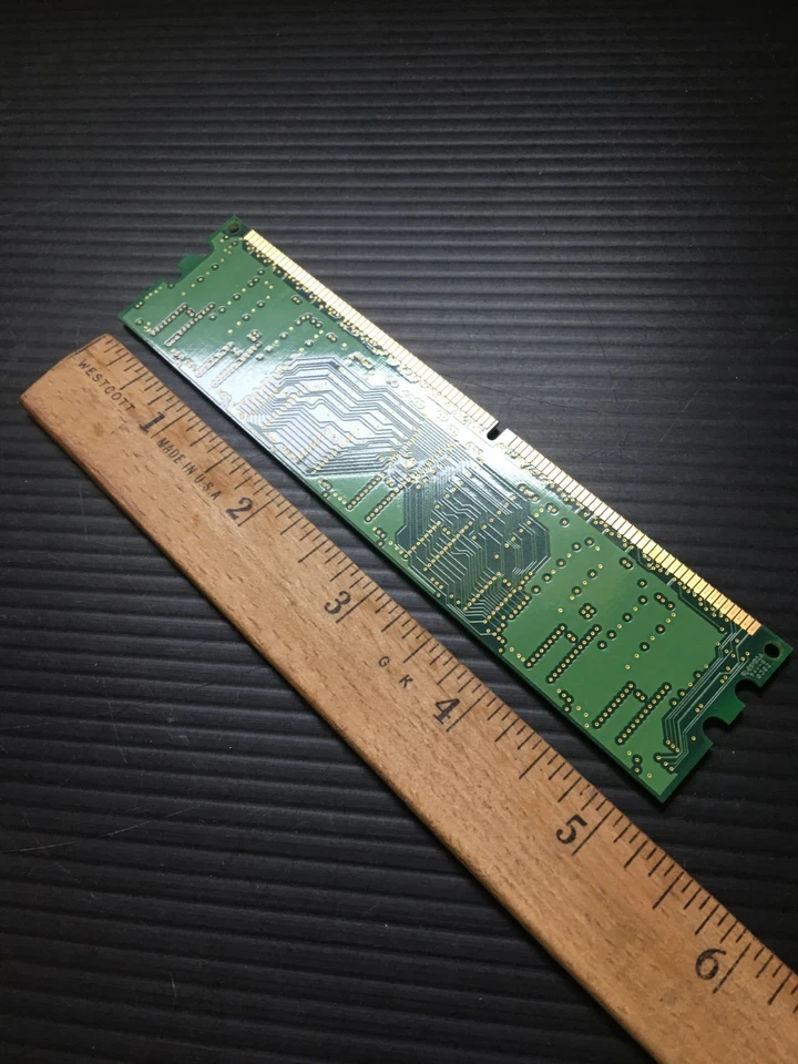 Kingston KVR333X64C25/256 256MB PC2700 DDR-333 DIMM Desktop RAM - Image 3 of 4