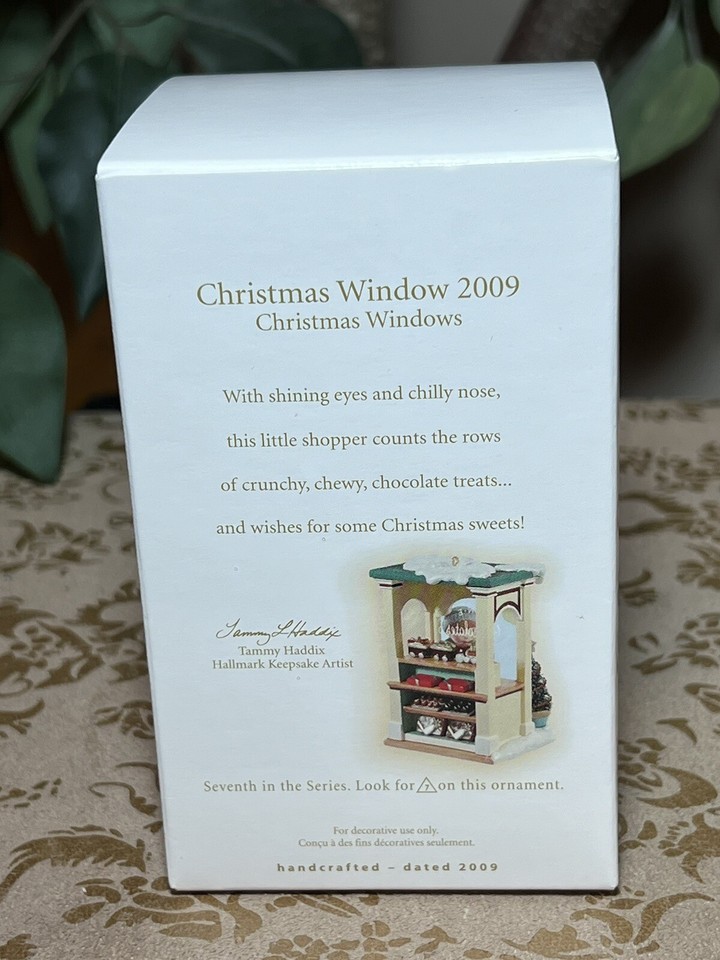 Hallmark Keepsake Ornament Club CHRISTMAS WINDOW Series 2009 Fine