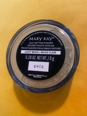 Mary Kay Silky Setting Powder