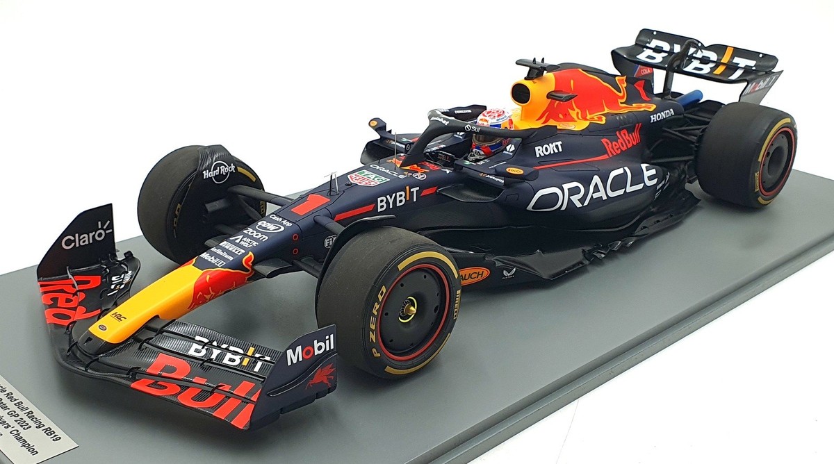 Spark 1/12 Scale 12S040 - Red Bull Racing RB19 Qatar 2023 #1 M