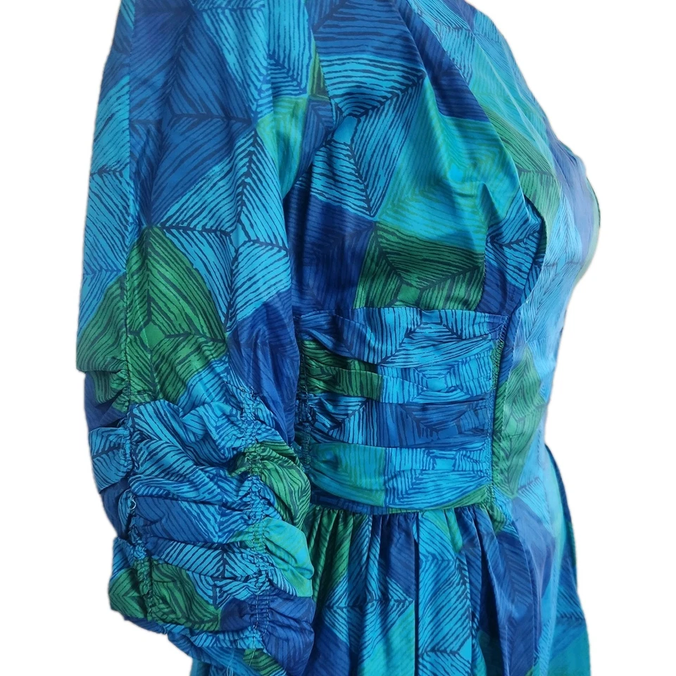 Vestido Topsey Originals Años 50 Azul Verde Ajuste Geométrico y Manga Acampanada Acanalada De Colección Foto 4 de 4