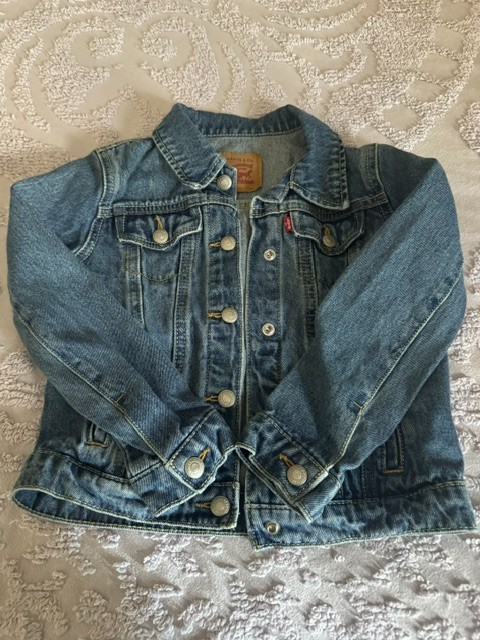 Girls Denim Levi Jacket Size 6 Snap Up
