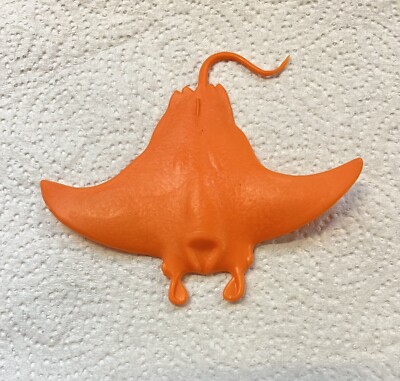 Deep Sea Creature 1968 MPC plastic cereal toy figure MARX Manta Ray