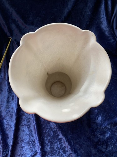 Redwing Pottery Vase - Picture 4 of 8