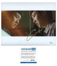 Choi Woo-sik "Parasite" AUTOGRAPH Signed 'Ki Woo' 8x10 Photo ACOA