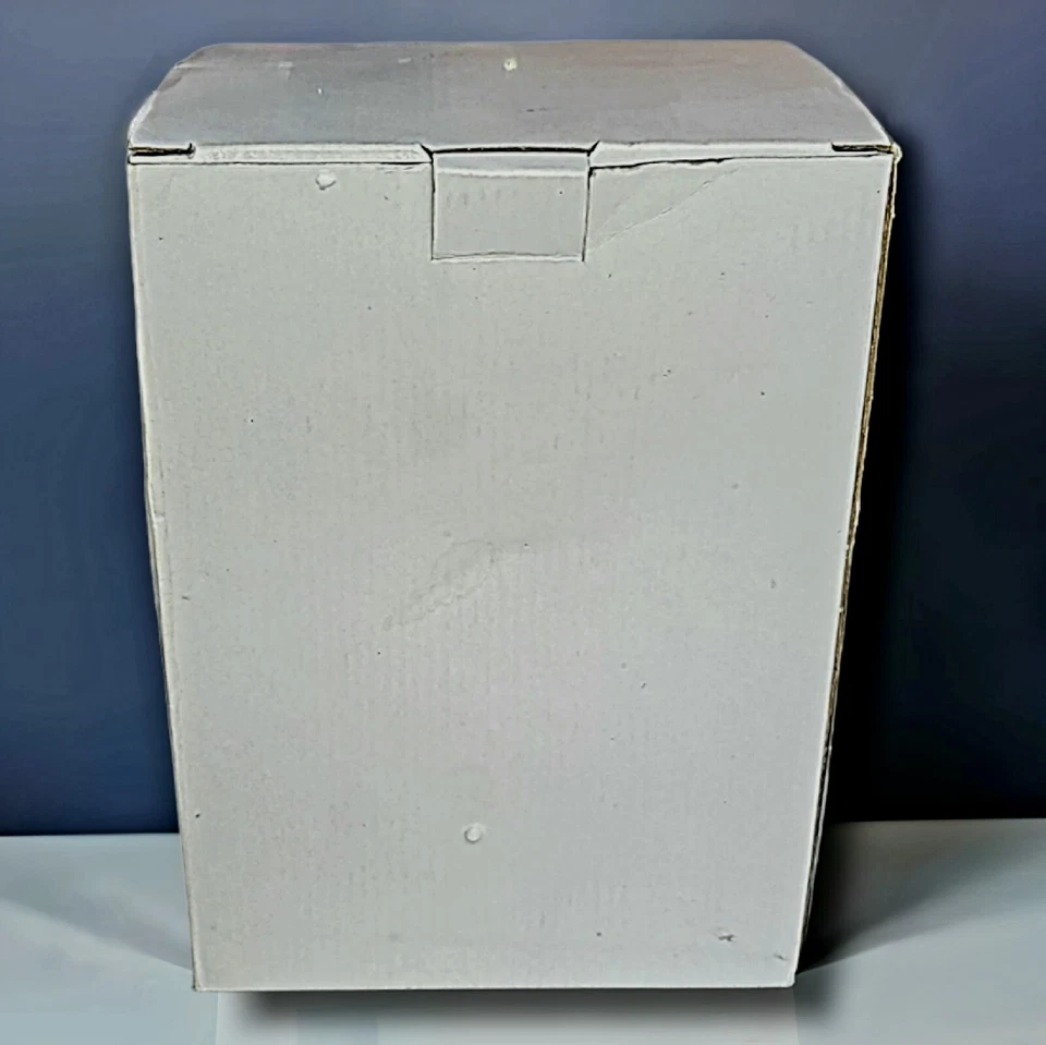 Estatuilla clásica de Papá Noel de baloncesto de los Atlanta Hawks de la NBA, The Memory Company  Foto 2 de 3