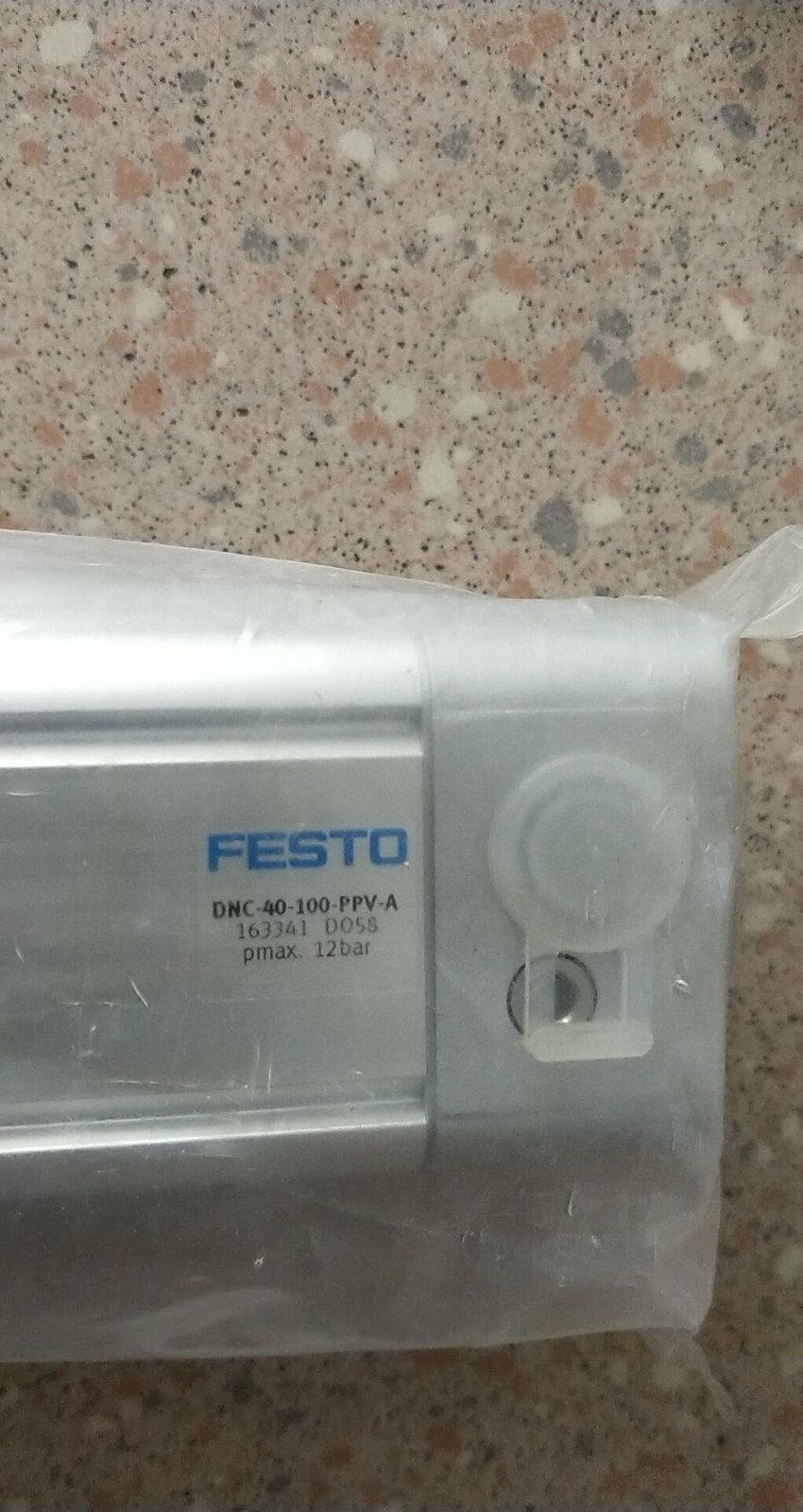 For FESTO DNC-40-100-PPV 163355 cylinder DNC40100PPV New