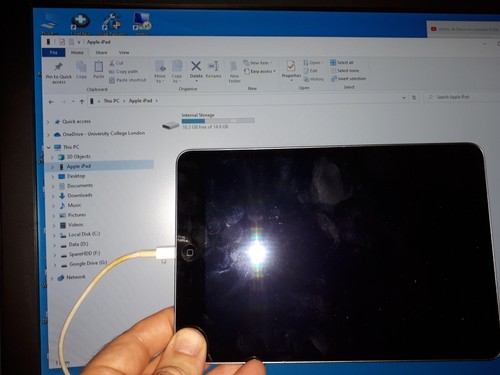 ***Faulty*** Apple iPad mini 2 A1489 (Retina/2nd Gen, Wi-Fi) 1GB/16GB 1.3GHz - Picture 2 of 7