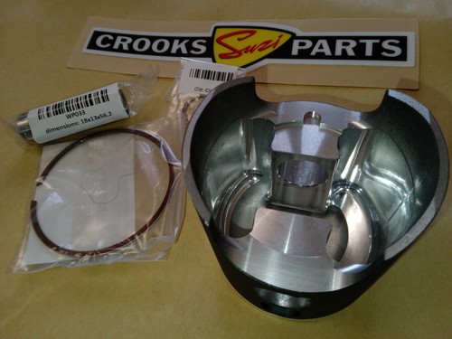 New Suzuki RM250 1982 to 1985 +.5 mm Forged Piston Kit by Wossner, 70.5 mm bore - Picture 9 of 12