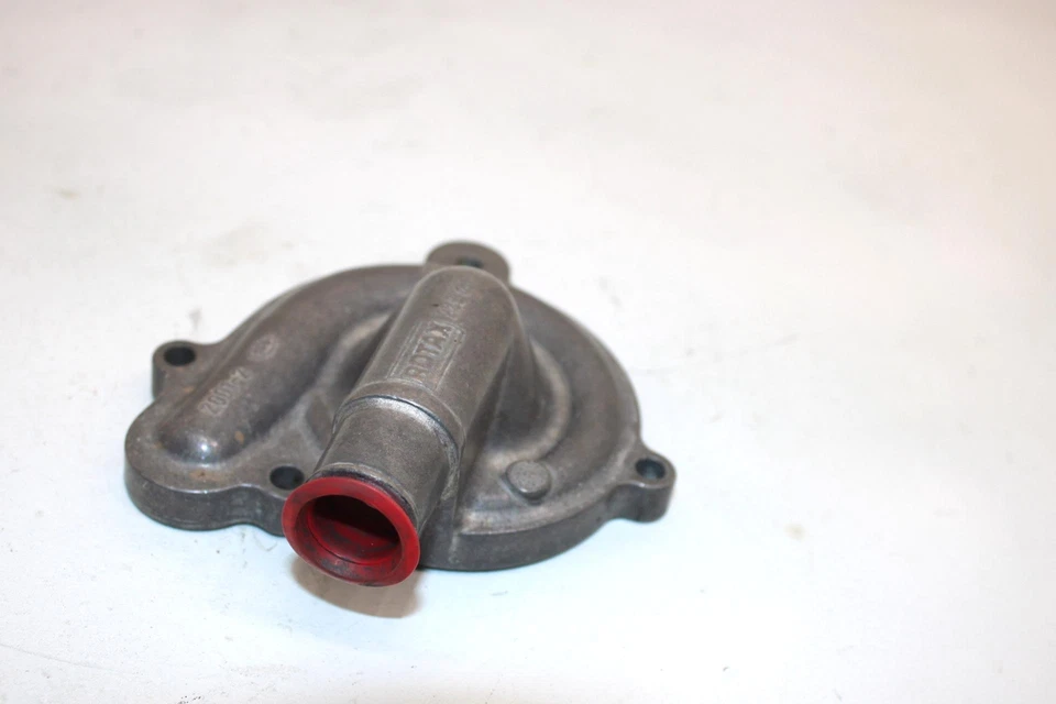 06 Carcasa de bomba de agua Can-am Outlander 400 OEM 420222680 AB0 Foto 3 de 4