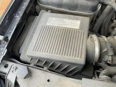 Used Air Cleaner Assembly fits: 2007 Chevrolet Tahoe w/o high capacity Grade A