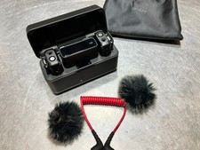 DJI MIC 2TX 1RX CHARGING CASE WIRELESS