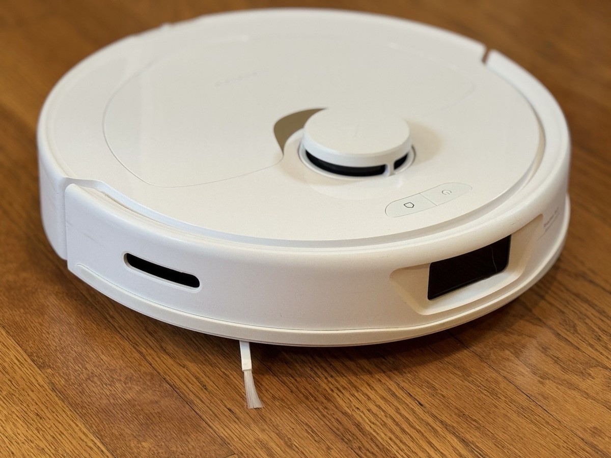 Roborock Q Revo QXOPEA (Robot Only), 70 Hrs, Excellent Cond, Fully