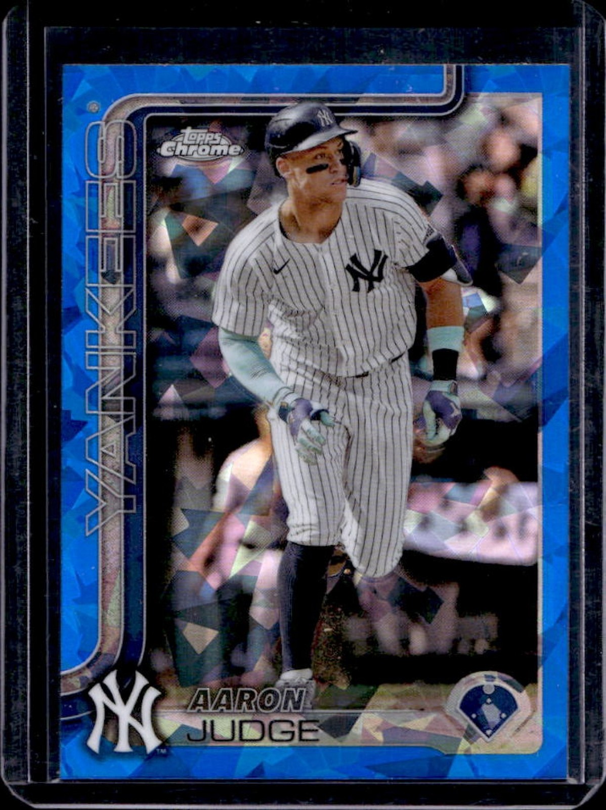 2025 Topps Chrome Sapphire Aaron Judge #99 Yankees