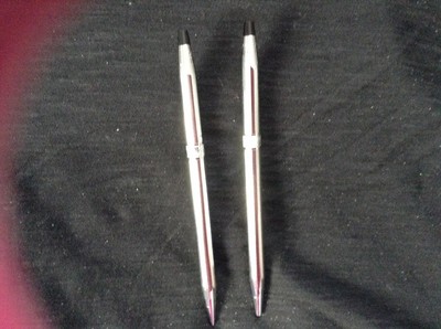 VINTAGE CROSS CLASSIC CENTURY LADIES CHROME BALLPOINT PEN AND PENCIL SET