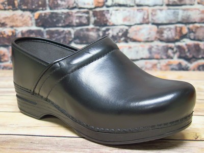 dansko wide pro xp