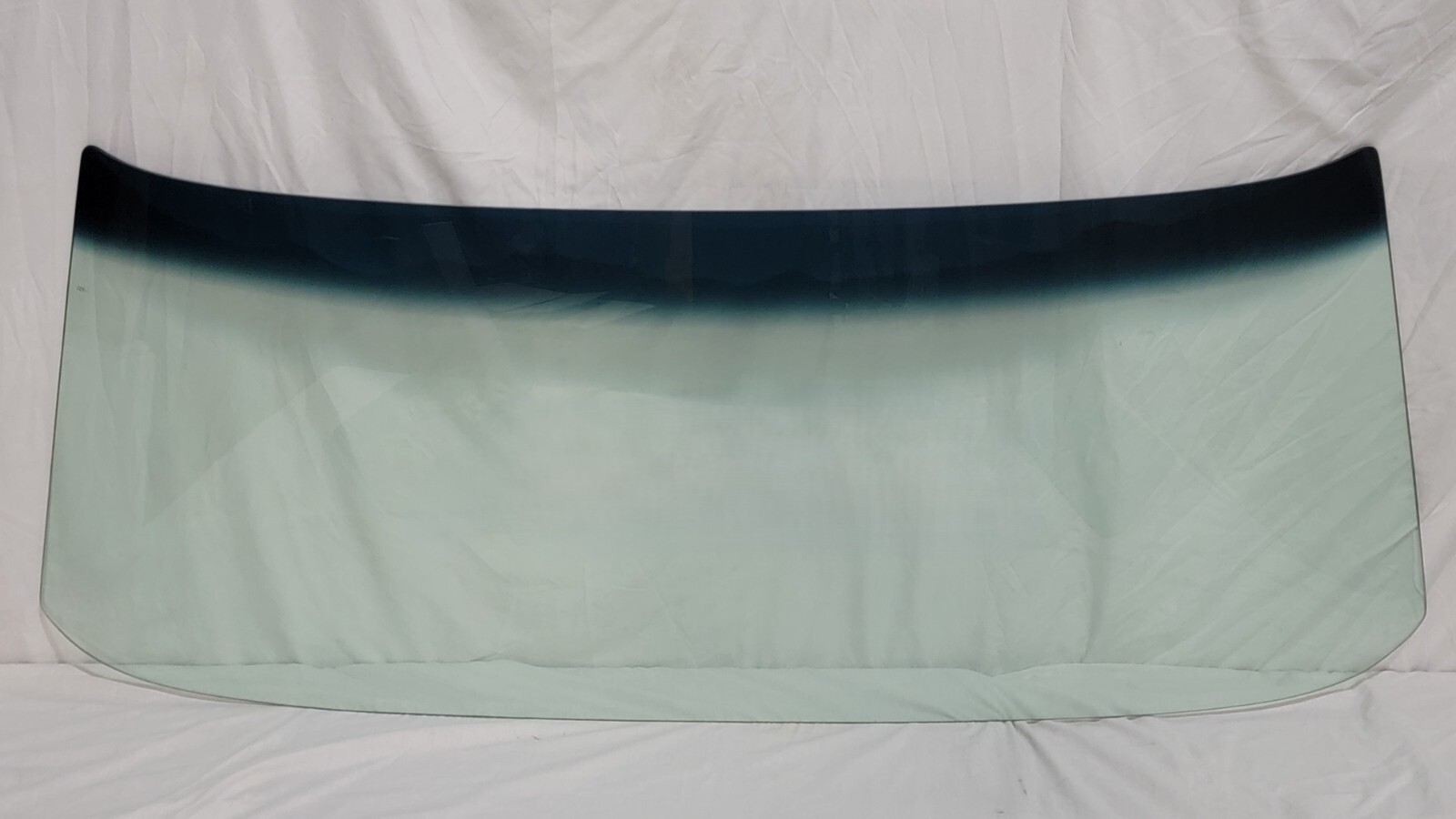 1969 MUSTANG FASTBACK GLASS