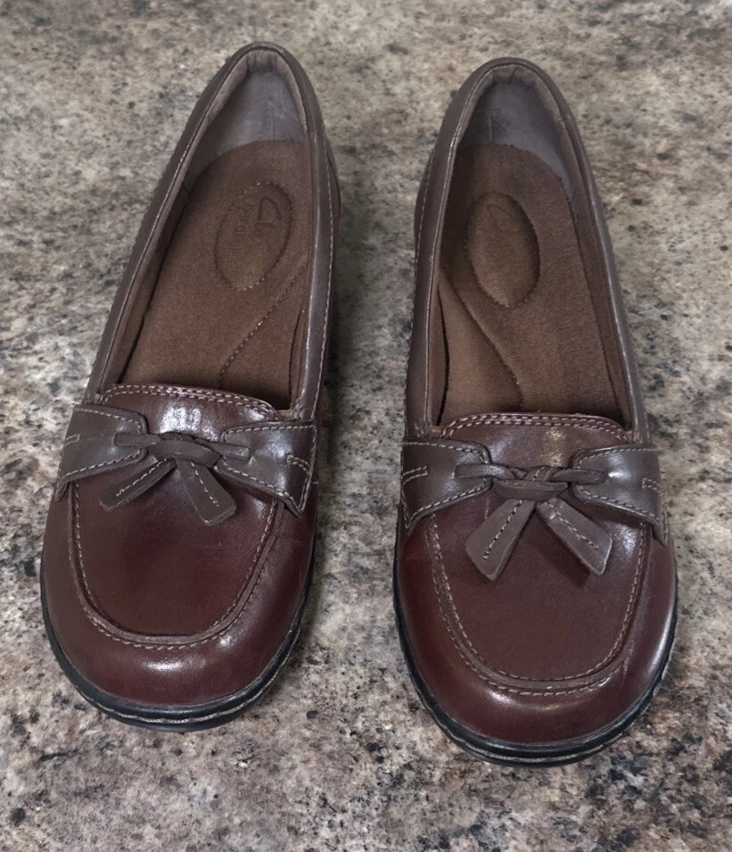 Mocassini Clarks Ashland Bubble in pelle marrone nappa slip on da donna taglia 7 usati in ottime condizioni!