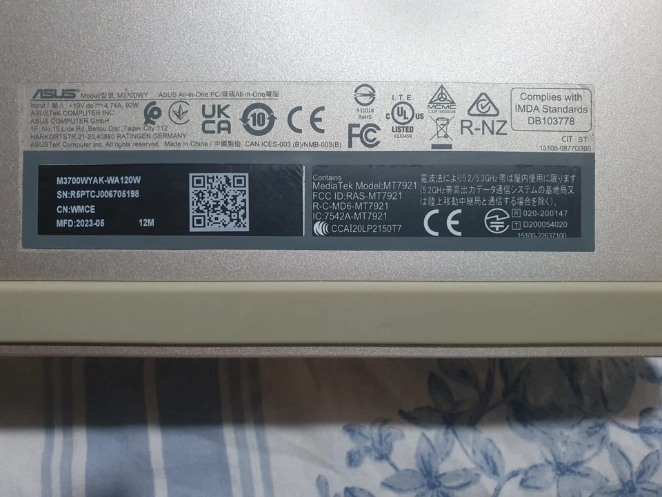 All-In-One Desktop PC SSD HD ASUS M3700 AMD Ryzen7 5825U 8GB RAM 1TB 27 INCH - Image 2 of 4