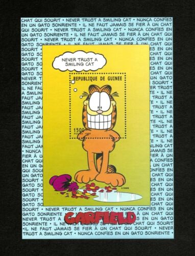 Guinea 2000 - Garfield Cartoon, Never Trust a Smiling Cat - Souvenir Sheet - MNH