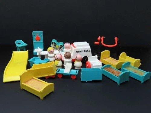 Vintage Fisher Price Little People Childrens Hospital Set pieces 1970s lot 22 Pi