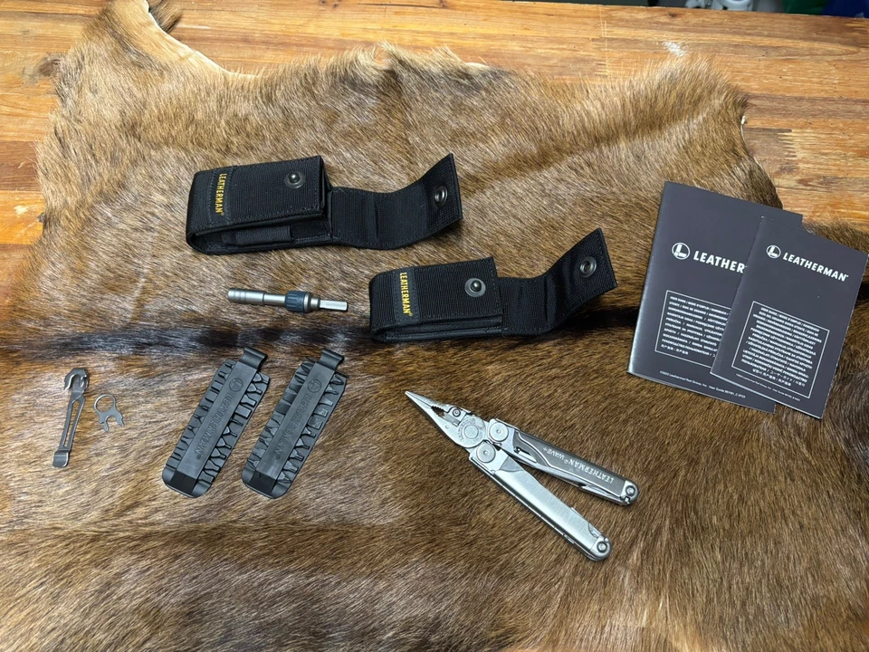 Leatherman® Wave®+ Multi-Tool Silber mit Ultimativen Zubehör Set, Holster, Bit - Bild 3 von 4