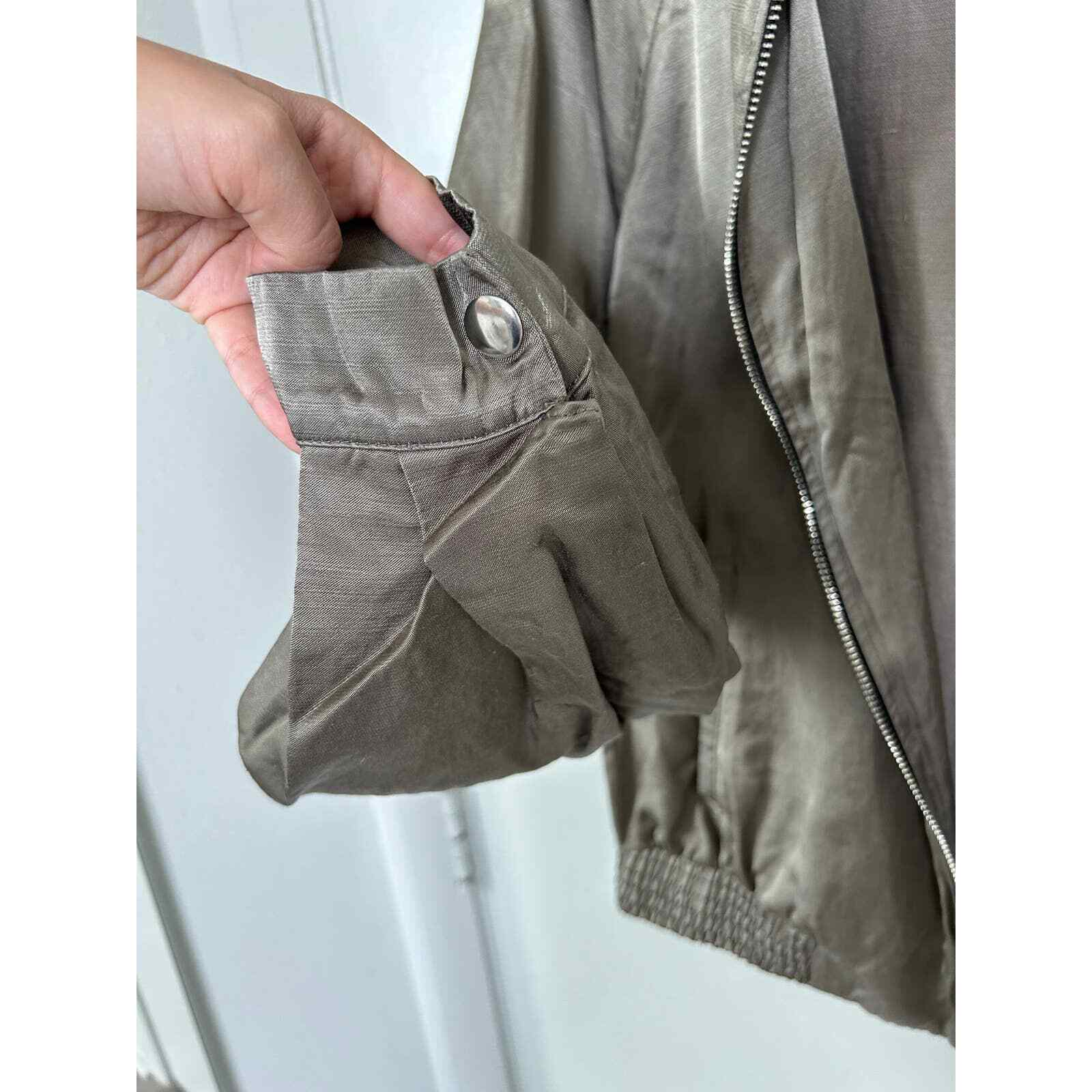 Zara Basic Satin Effect Bomber Jacket Size XS Kha… - image 6