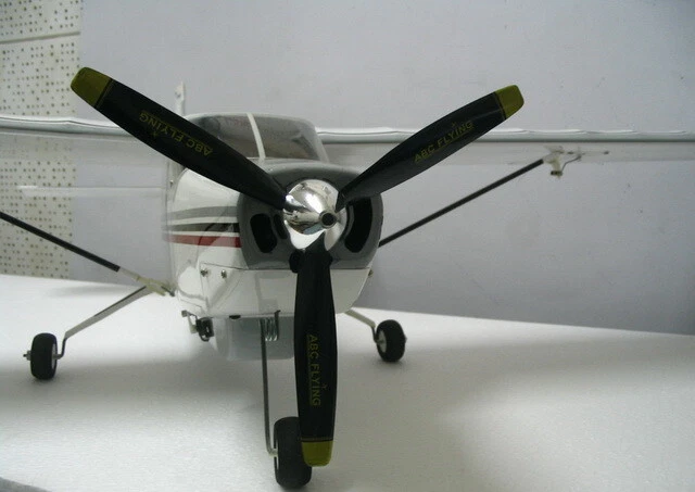 Cessna Caravan 208B 46" Wing R/C Airplane kit - Image 2 of 4